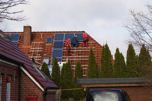 photovoltaik-anlage_bekker7.jpg